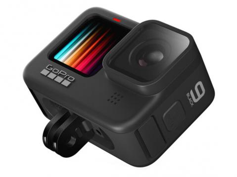 GoPro Hero9 on varustettu tarvikejalalla.
