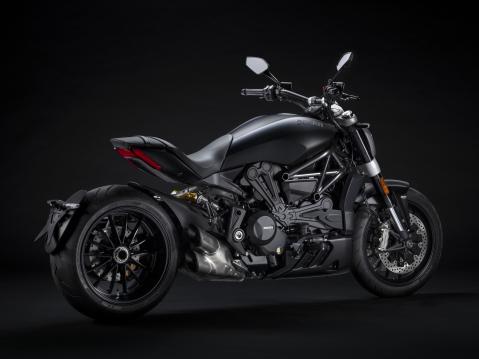 Ducati XDiavel Dark 2021.
