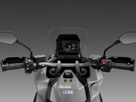 2021 Honda X-ADV -seikkailuskootteri.