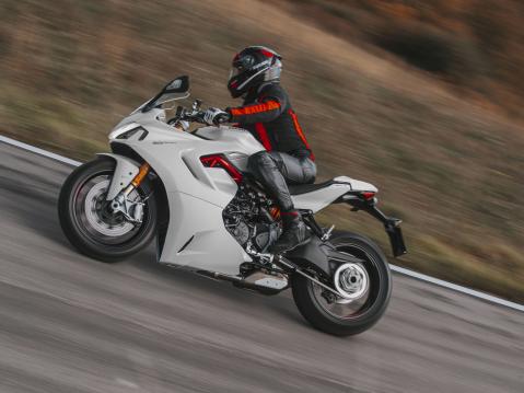 2021 Ducati Supersport 950 S.