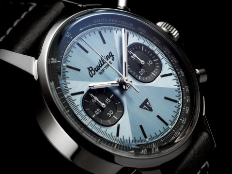 Breitling Top Time Triumph -kronografi.