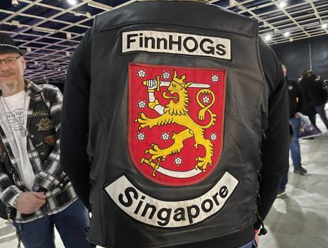 FinnHOGs, Singapore