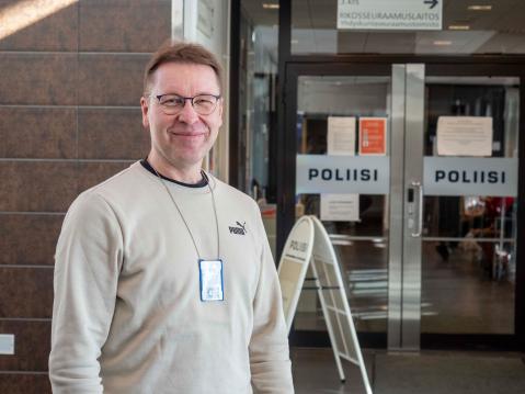 Seinäjokinen ylikonstaapeli Jaakko Nygård on paitsi onnettomuustutkintalautakunnan jäsen, toiminut myös 17 kauden ajan moottoripyöräpoliisina.