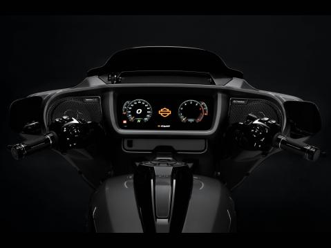 Harley-Davidsonin CVO 2023 -mallien mittaristo.