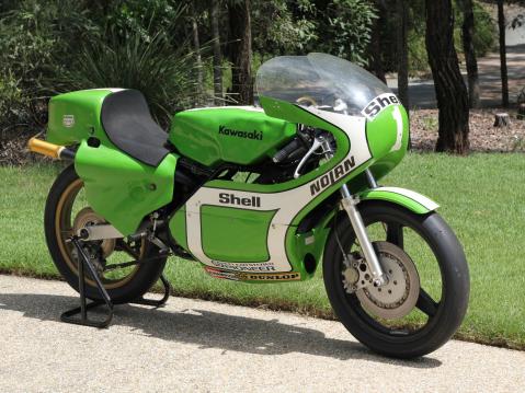 Kork Ballingtonin maailmanmestaruuteen vienyt 1979/1980 Kawasaki KR250.