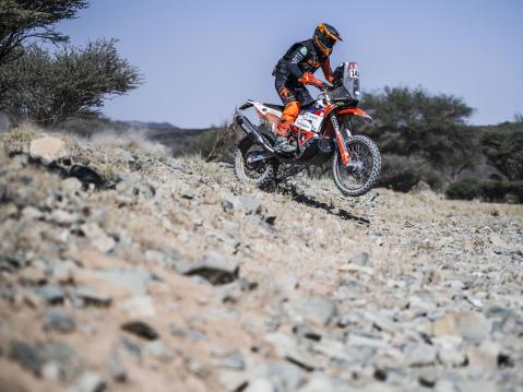 Chileläinen Tomas De Gavardo Dakarin kolmannella osuudella maanantaina 8.1.2024. Edustaa BAS World KTM Racing Teamia. Kuva: Charly Lopez.